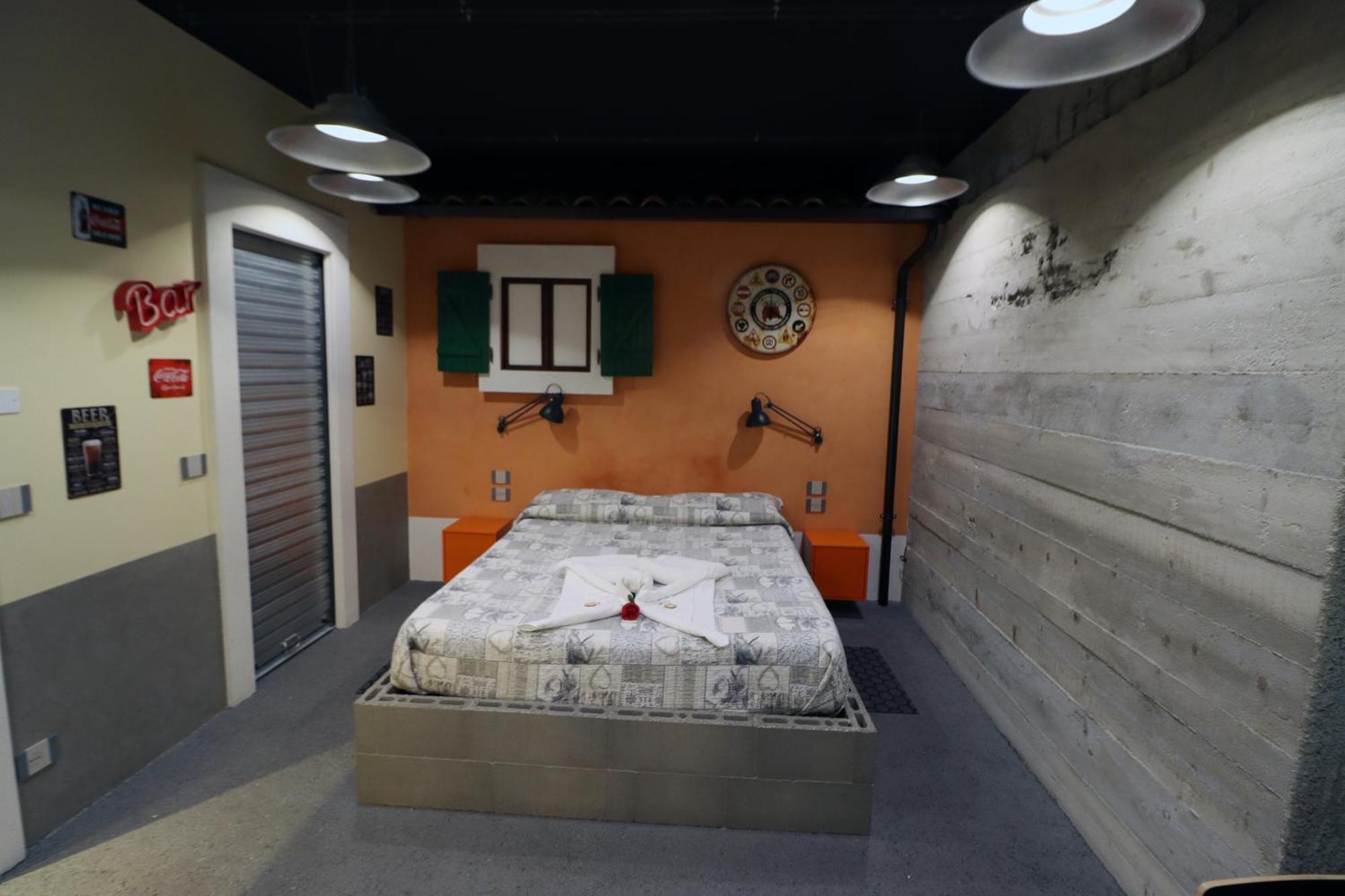 Thematic Rooms - Athema Atmosphere Trieste Exterior photo